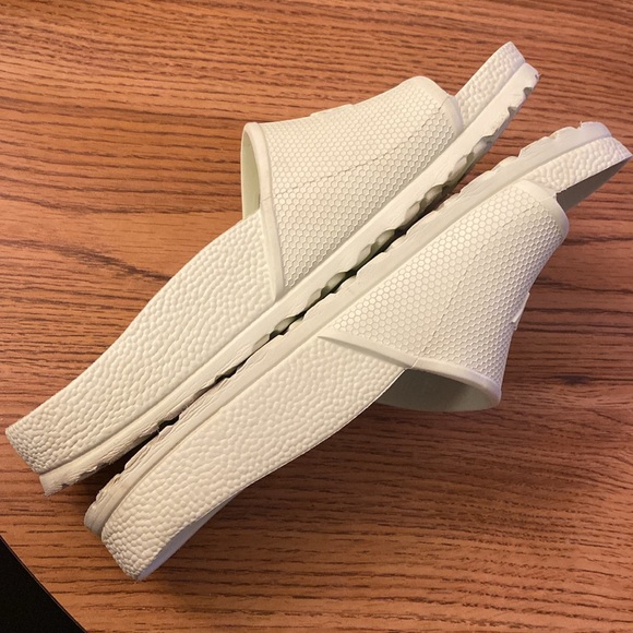 Birkenstock Light Green Barbados Sandals - Picture 6 of 10